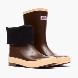 XTRATUF Brown and Tan Outdoor Boots legacy size 2 big kids